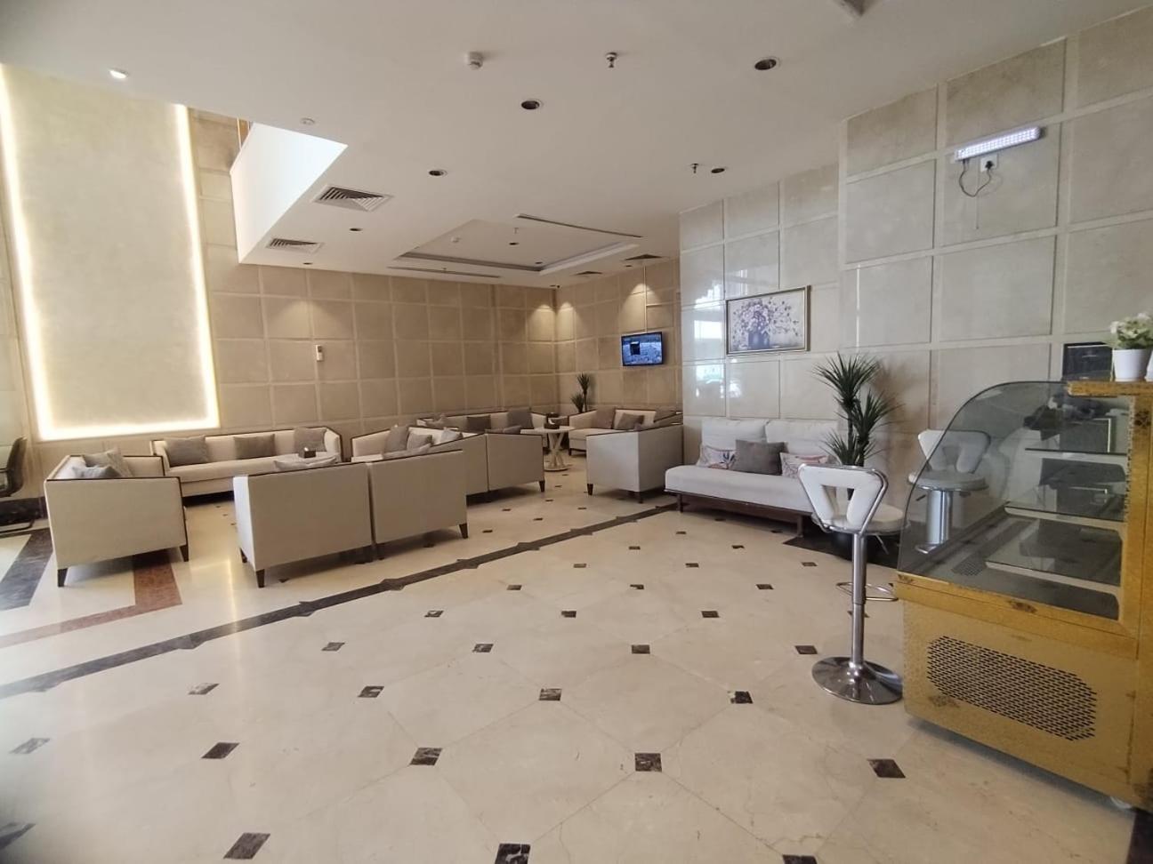 Al Kiram Hotel Al Azizia Mecca Exterior foto