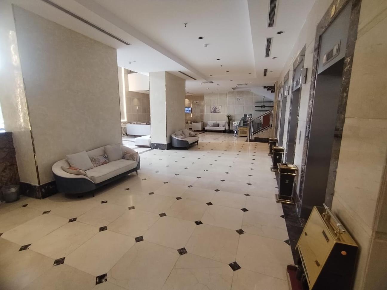 Al Kiram Hotel Al Azizia Mecca Exterior foto