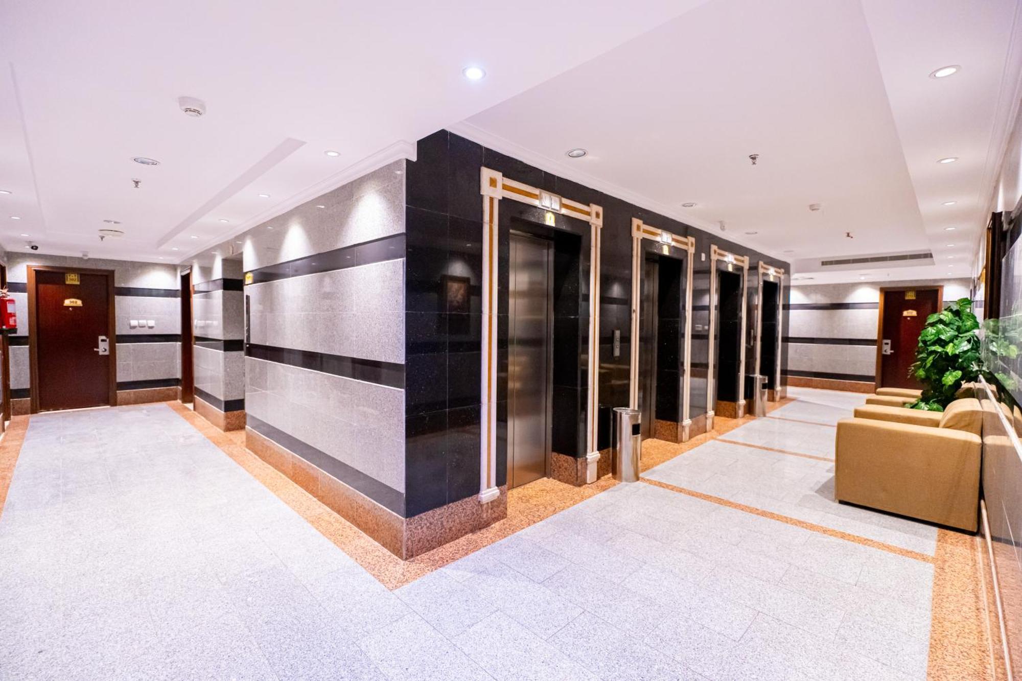 Al Kiram Hotel Al Azizia Mecca Exterior foto